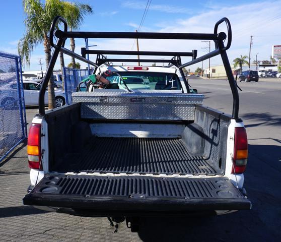 used 2001 Chevrolet Silverado 2500 car, priced at $10,999