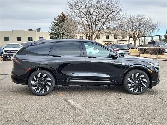 new 2025 Lincoln Nautilus car, priced at $63,306