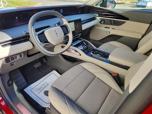 new 2025 Lincoln Nautilus car, priced at $59,521