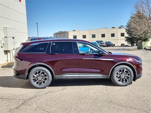 new 2025 Lincoln Nautilus car, priced at $53,836