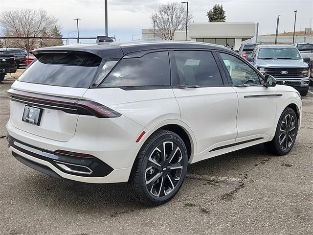 new 2025 Lincoln Nautilus car, priced at $68,261