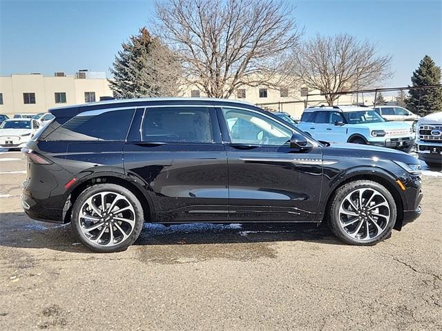 new 2025 Lincoln Nautilus car, priced at $76,645