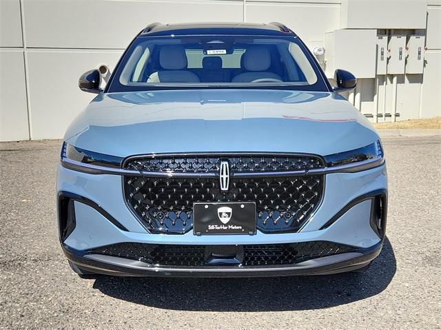 new 2025 Lincoln Nautilus car, priced at $64,056