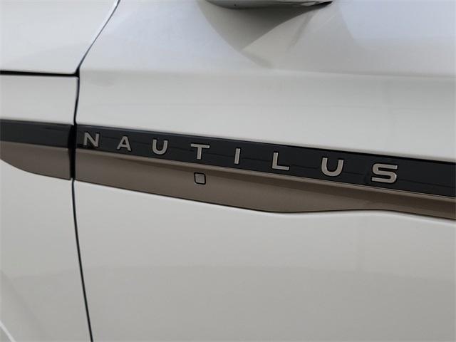 new 2025 Lincoln Nautilus car, priced at $77,395