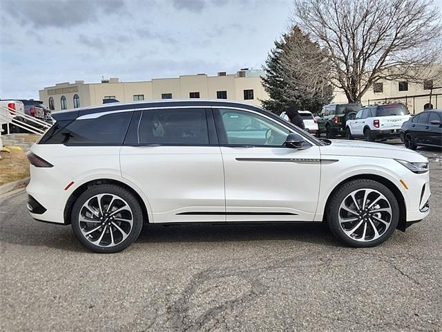 new 2025 Lincoln Nautilus car, priced at $77,395