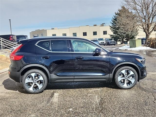 new 2025 Volvo XC40 car, priced at $45,035