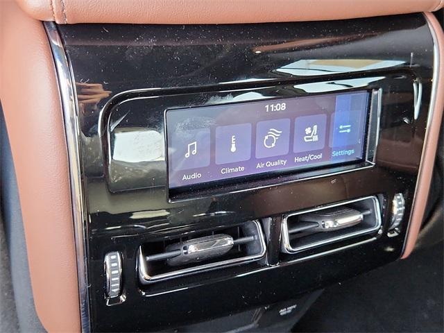 new 2025 Lincoln Aviator car, priced at $73,330