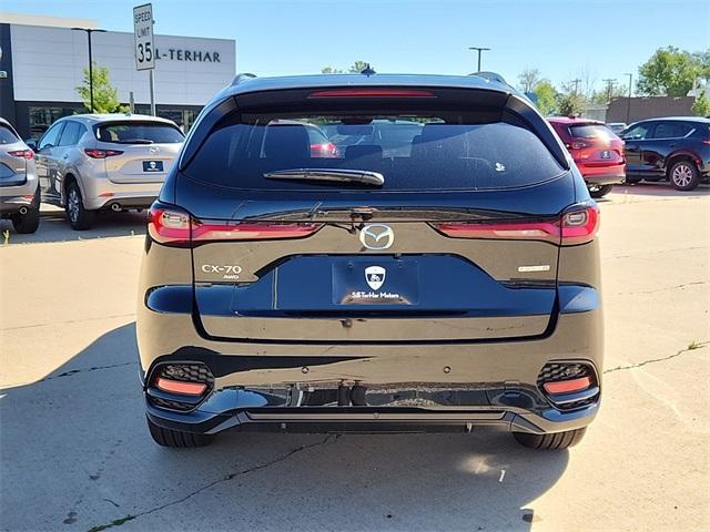 new 2025 Mazda CX-70 car, priced at $47,956