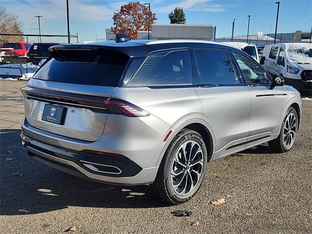 new 2025 Lincoln Nautilus car, priced at $60,206