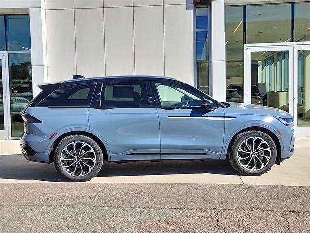 new 2025 Lincoln Nautilus car, priced at $67,511