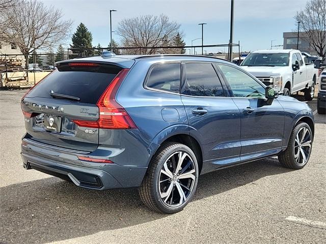 new 2025 Volvo XC60 car