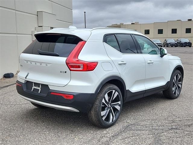 new 2025 Volvo XC40 car, priced at $48,575