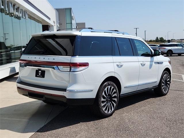 new 2024 Lincoln Navigator car, priced at $105,706