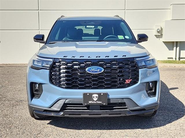 new 2025 Ford Explorer car, priced at $57,965