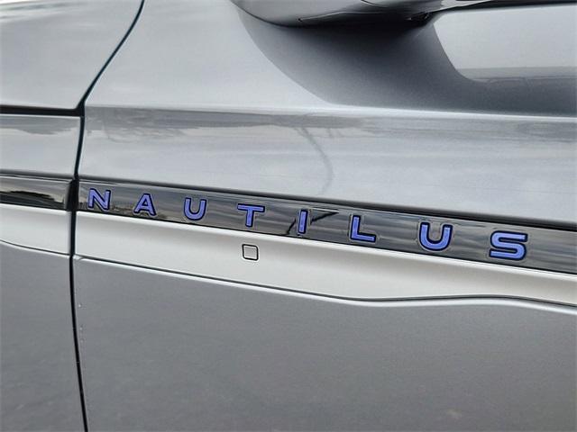 new 2025 Lincoln Nautilus car, priced at $53,836