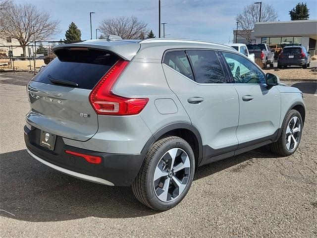 new 2025 Volvo XC40 car, priced at $45,035