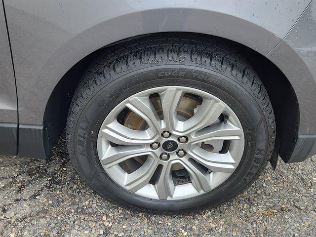 used 2023 Ford Edge car, priced at $25,650