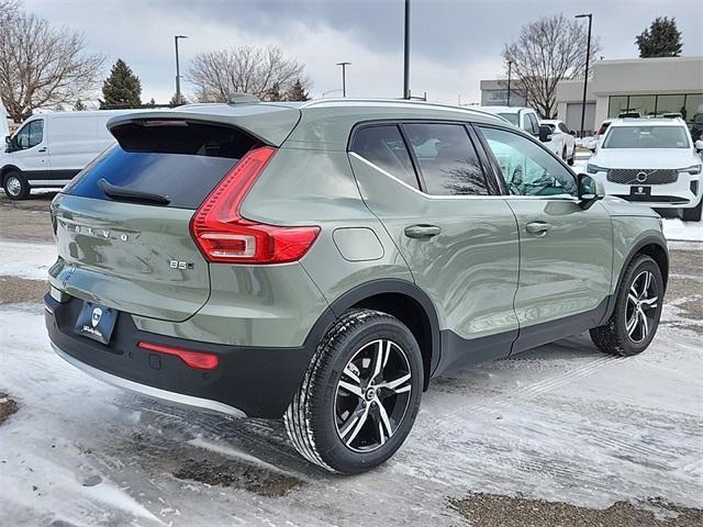 new 2025 Volvo XC40 car, priced at $44,000