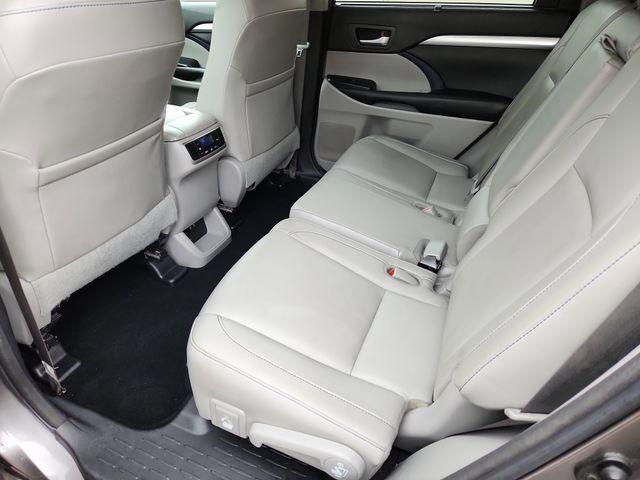 used 2017 Toyota Highlander car, priced at $24,410