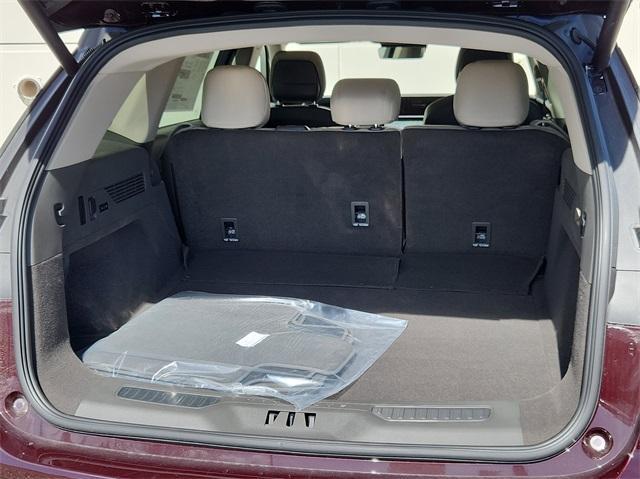 new 2025 Lincoln Nautilus car, priced at $51,936