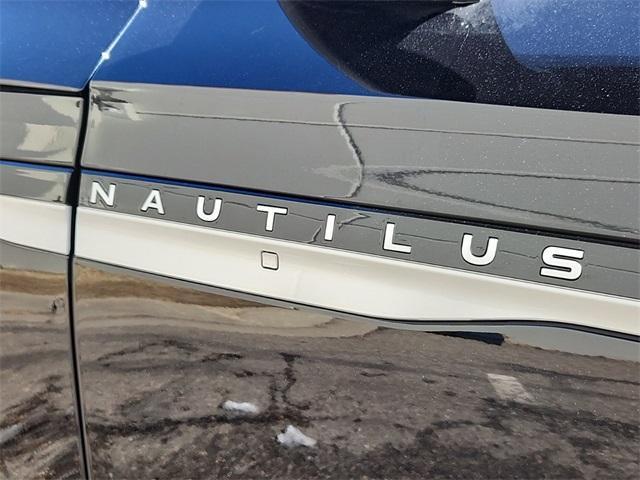 new 2025 Lincoln Nautilus car, priced at $64,761