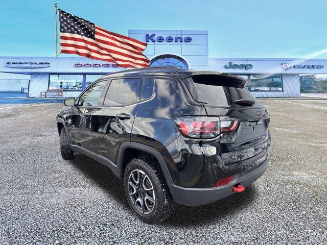 new 2025 Jeep Compass car, priced at $36,307