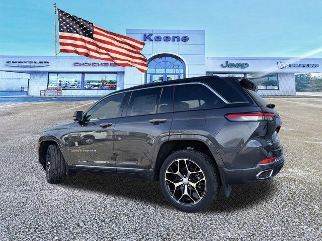new 2025 Jeep Grand Cherokee car, priced at $62,095