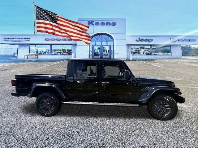new 2025 Jeep Gladiator car, priced at $50,043