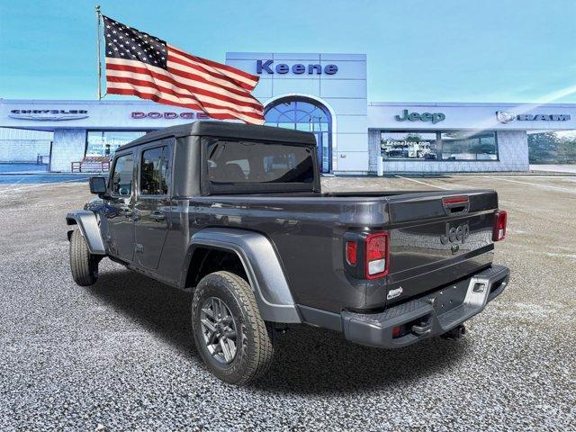 new 2025 Jeep Gladiator car, priced at $47,362