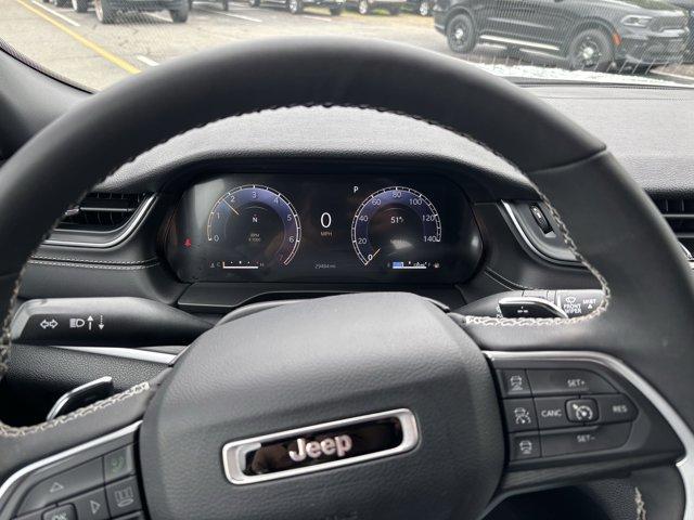 used 2024 Jeep Grand Cherokee car, priced at $41,900