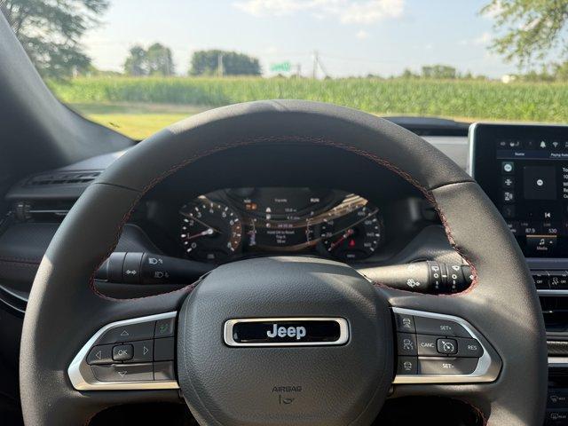 new 2025 Jeep Compass car, priced at $37,270