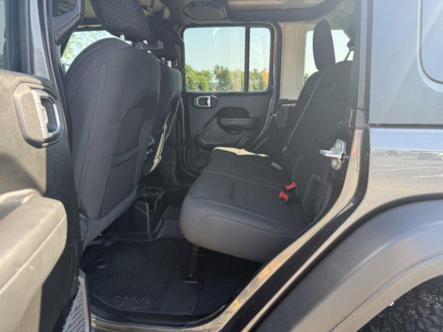 used 2022 Jeep Wrangler Unlimited car, priced at $37,900