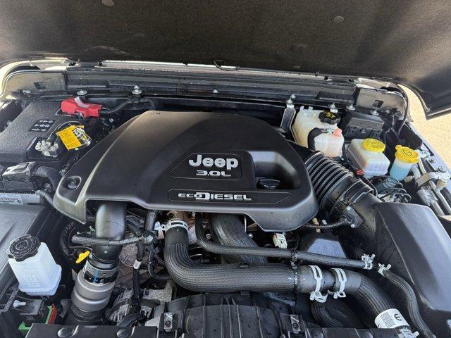 used 2022 Jeep Wrangler Unlimited car, priced at $37,900