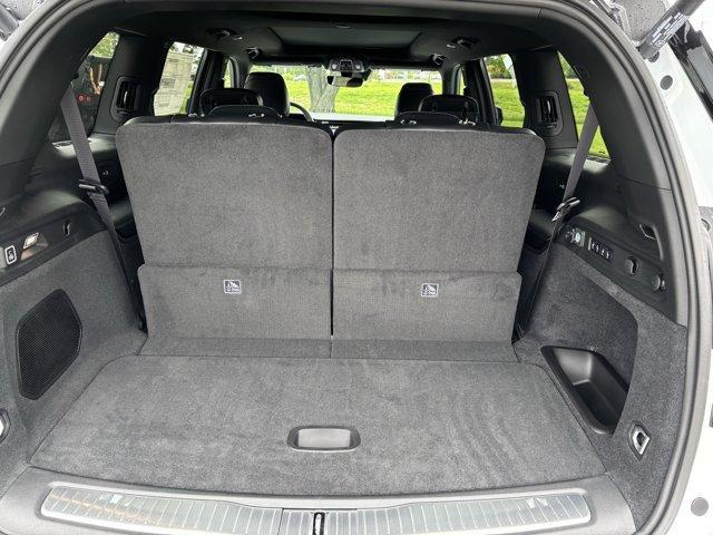 new 2025 Jeep Grand Cherokee L car, priced at $61,985