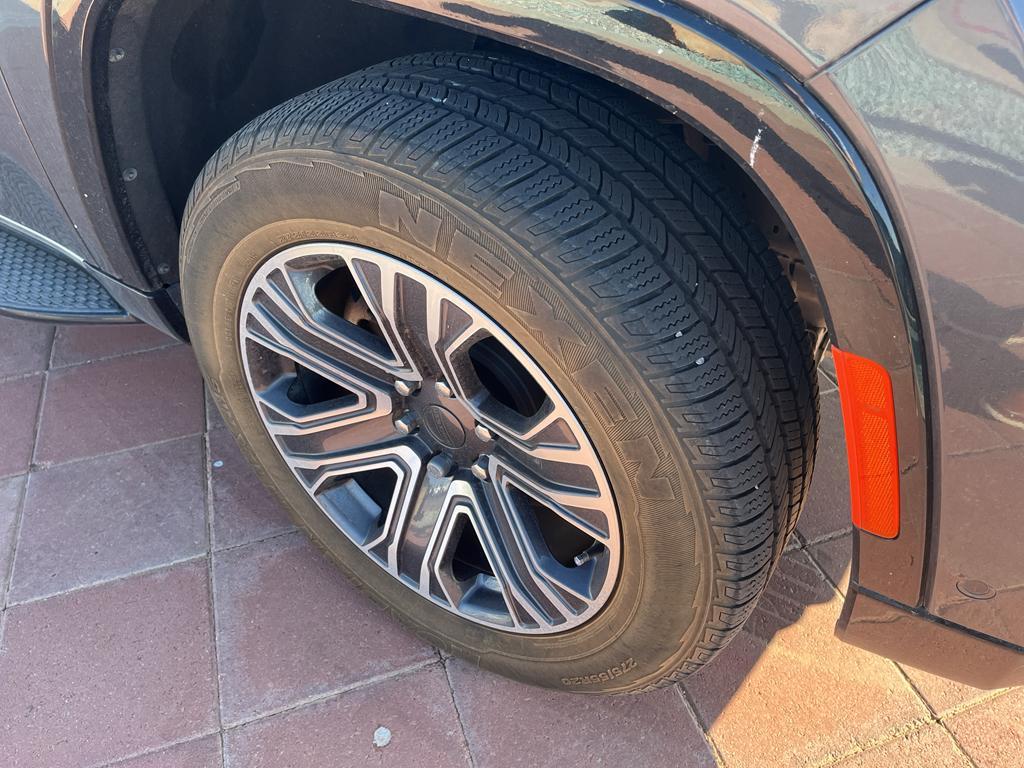 used 2023 Jeep Wagoneer car, priced at $54,194