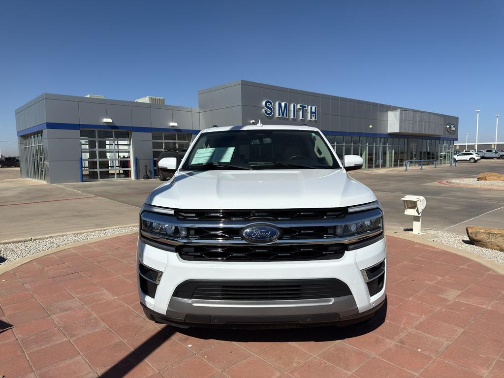 used 2023 Ford Expedition car, priced at $42,917