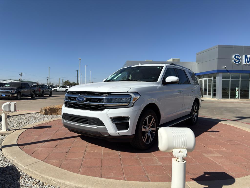 used 2023 Ford Expedition car, priced at $42,917
