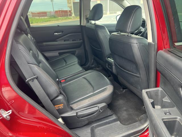 used 2022 Nissan Pathfinder car, priced at $25,567