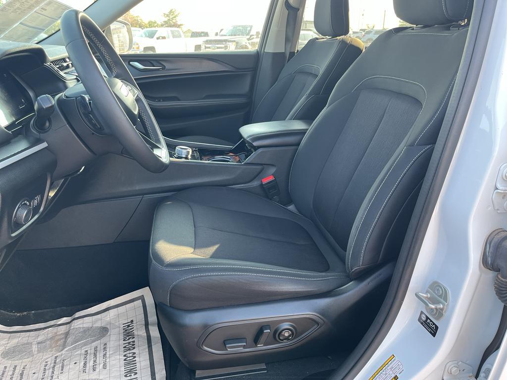 used 2023 Jeep Grand Cherokee L car, priced at $26,602