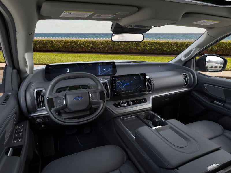 new 2025 Ford Expedition car, priced at $78,118