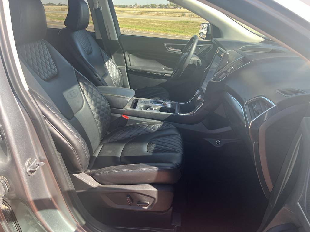 used 2024 Ford Edge car, priced at $26,010