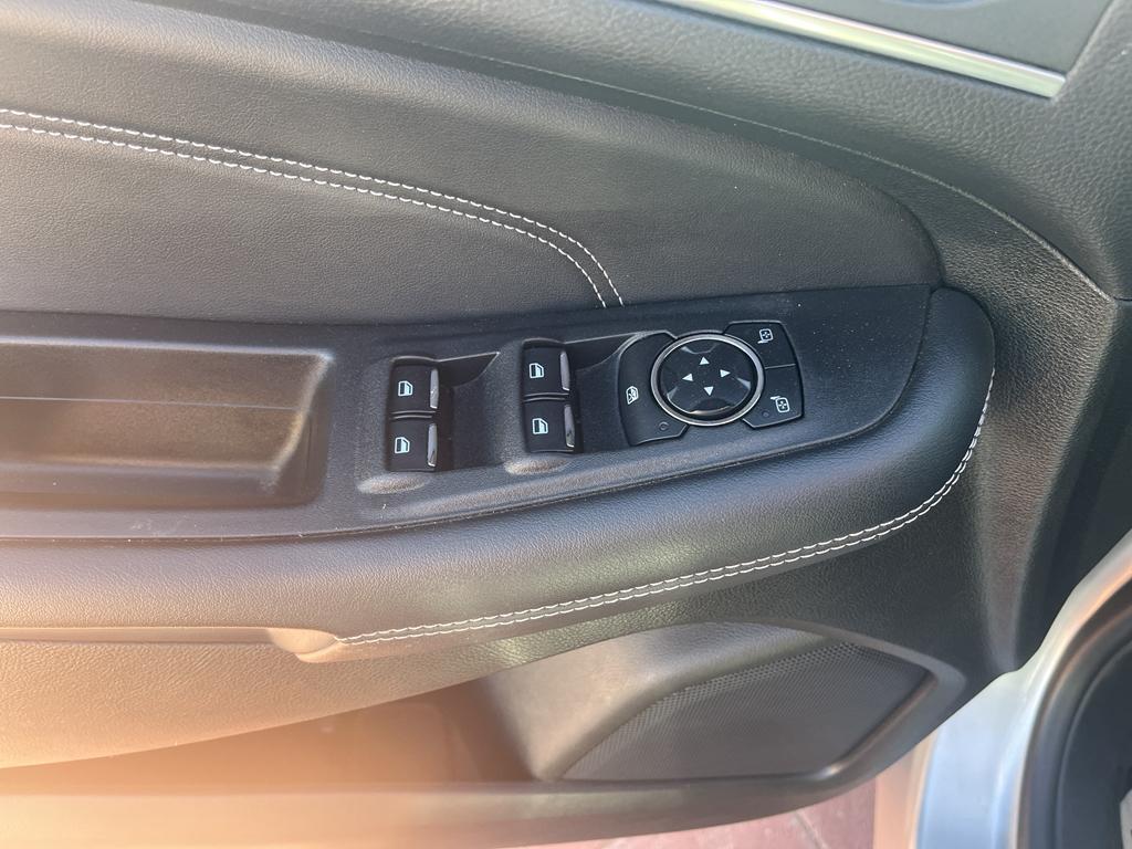 used 2024 Ford Edge car, priced at $26,010