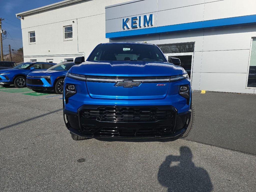 new 2025 Chevrolet Silverado EV car, priced at $89,790