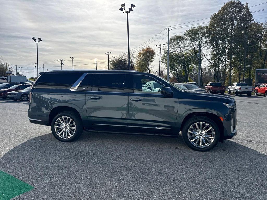 used 2021 Cadillac Escalade ESV car, priced at $63,999