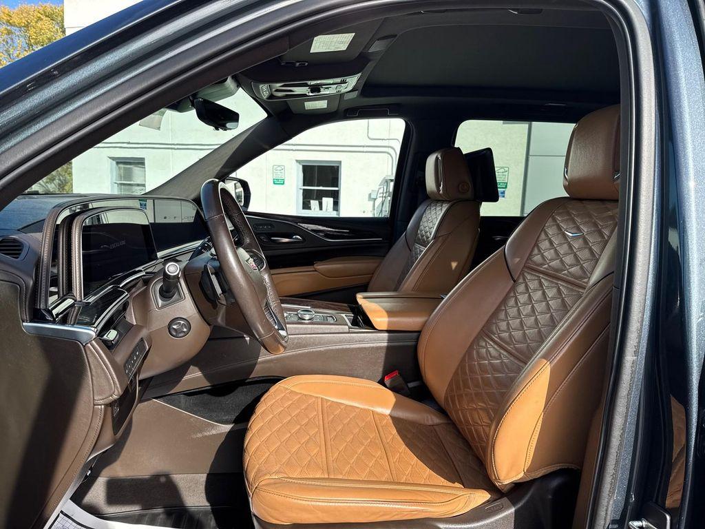 used 2021 Cadillac Escalade ESV car, priced at $63,999