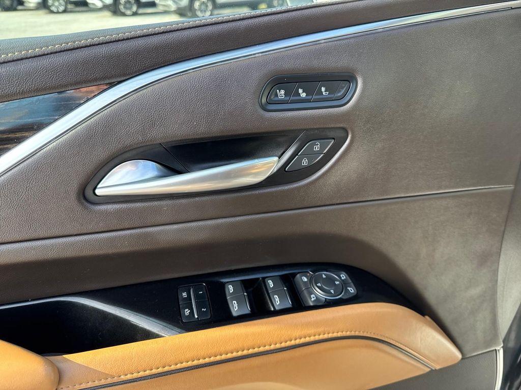 used 2021 Cadillac Escalade ESV car, priced at $63,999