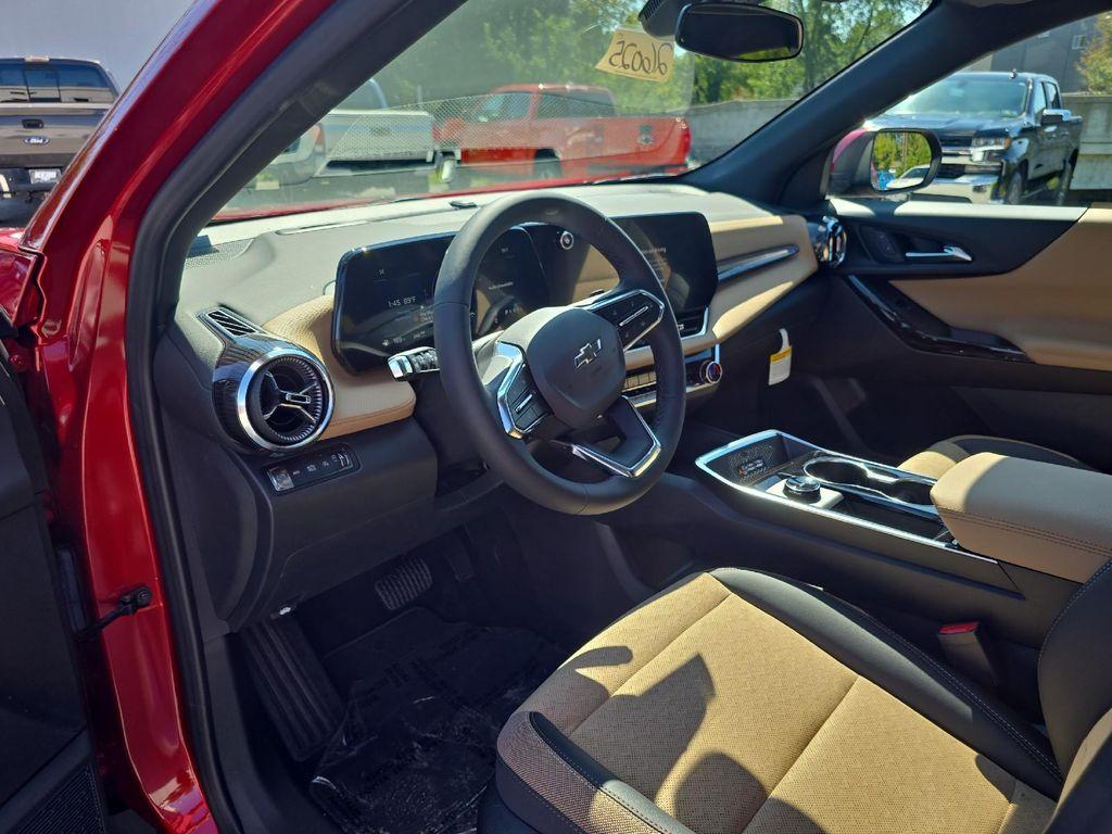 new 2026 Chevrolet Equinox car, priced at $38,385