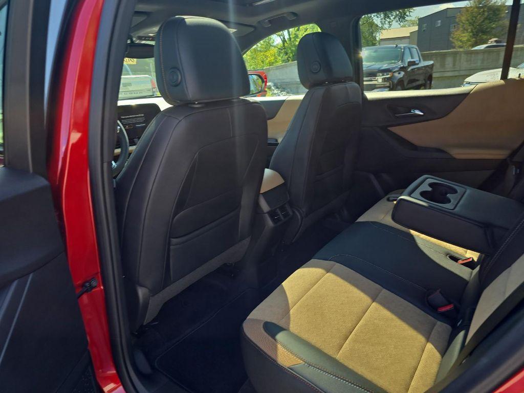 new 2026 Chevrolet Equinox car, priced at $38,385