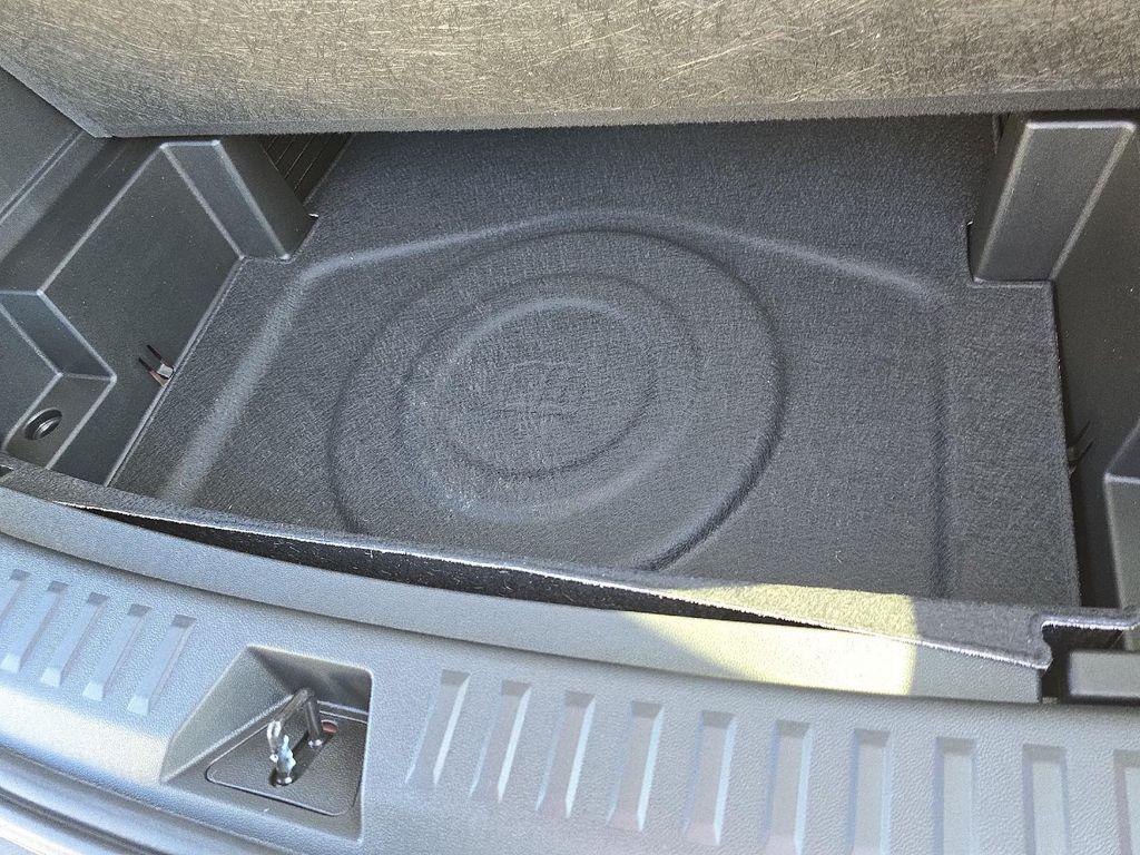 new 2026 Chevrolet Equinox car, priced at $38,385