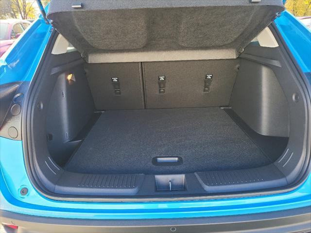 new 2025 Chevrolet Trax car, priced at $25,380